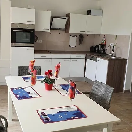 Olivia Valkanela App 1 * Vrsar